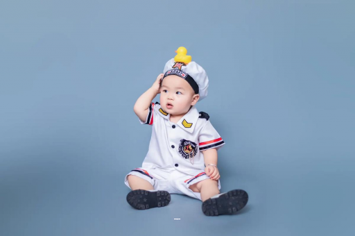 南县宝宝老摇头怎么回事