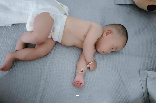南县孕妇肚脐周围发青